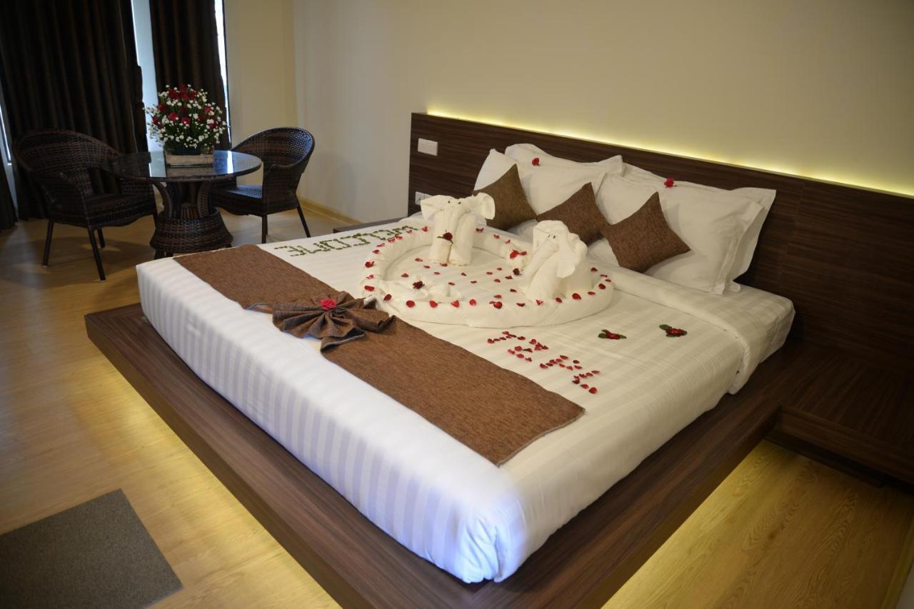 נגפאלי Thazin Palace A Hotel מראה חיצוני תמונה