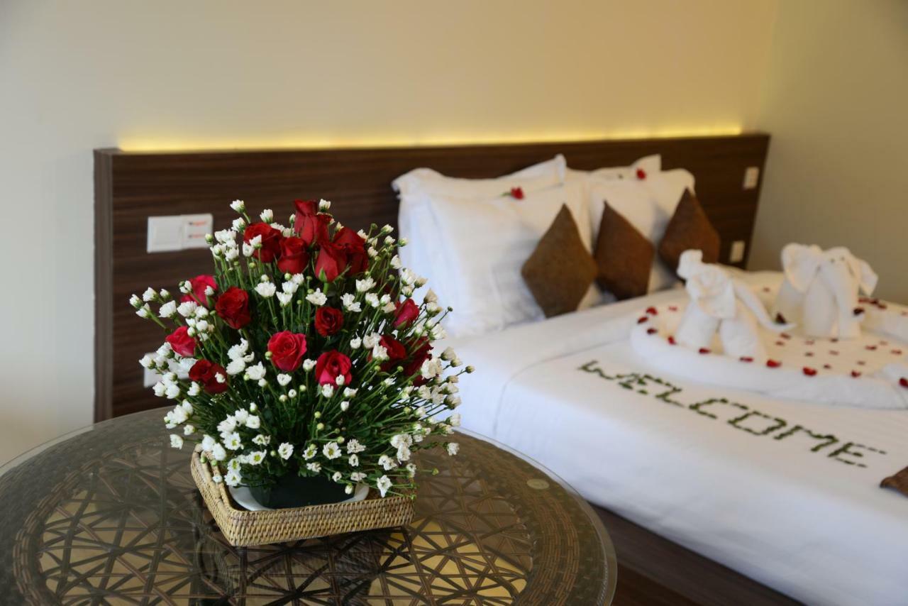 נגפאלי Thazin Palace A Hotel מראה חיצוני תמונה