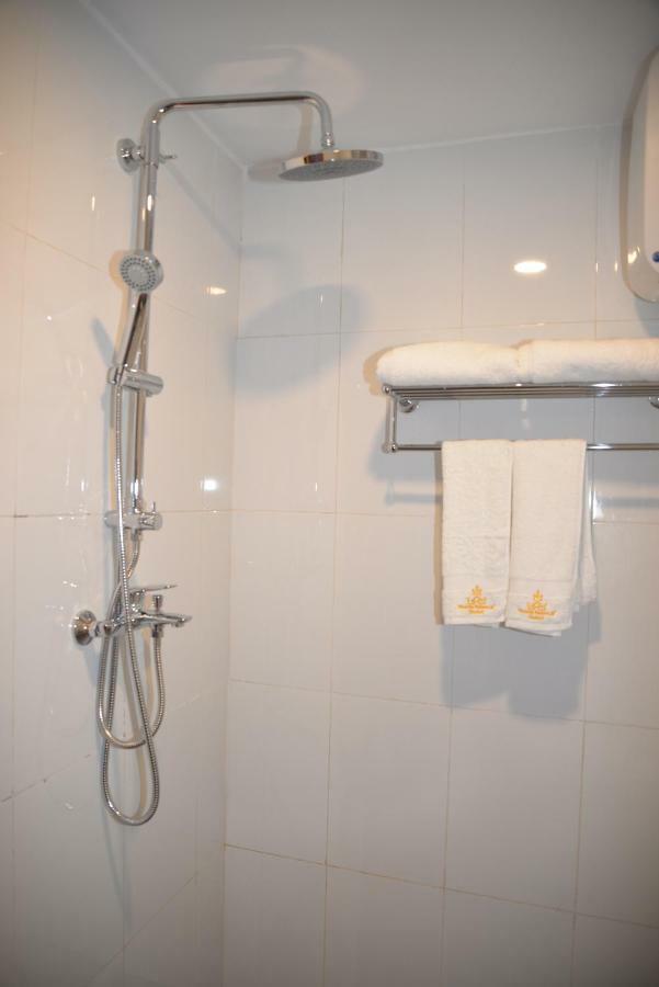 נגפאלי Thazin Palace A Hotel מראה חיצוני תמונה