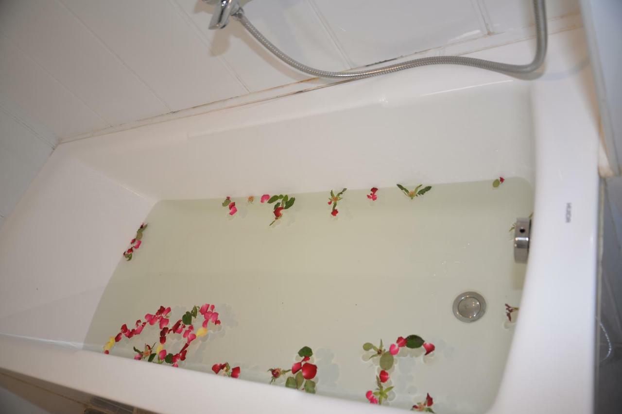 נגפאלי Thazin Palace A Hotel מראה חיצוני תמונה